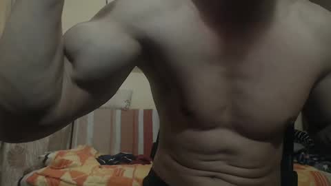 SexyMuscled online show from 4, 3, 2025
