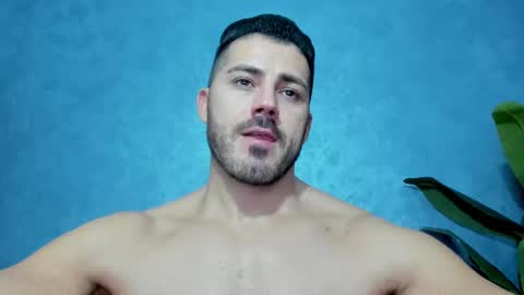 muscularmaster onlyfans online show from 30, 12, 2024