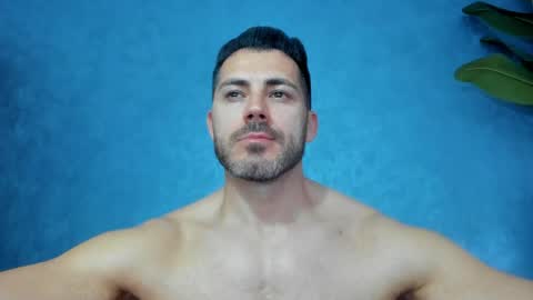 Snapshot of muscularmaster chatting on 16, 4, 2026 muscularmaster onlyfans online show from 16, 4, 2026