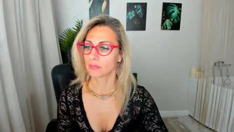 Diana online show from 4, 12, 2025