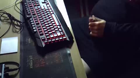 Snapshot of muso44 chatting on 12, 9, 2025 Muso online show from 12, 9, 2025