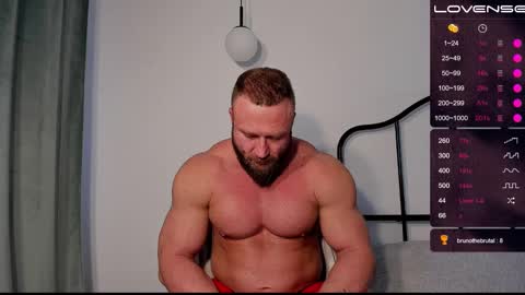 Snapshot of musscle_king chatting on 21, 12, 2024 Artemius online show from 21, 12, 2024