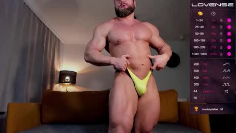 Snapshot of musscle_king chatting on 3, 10, 2025 Artemius online show from 3, 10, 2025