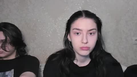 Snapshot of muuur_love chatting on 20, 4, 2026 cute couple online show from 20, 4, 2026