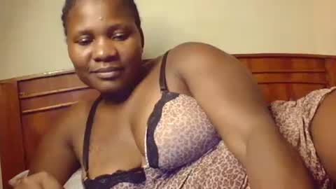 mwekas568403 online show from 2, 10, 2025