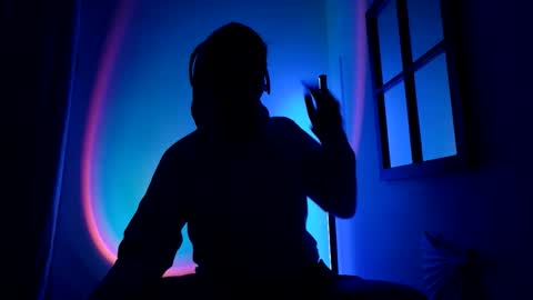 Mx. Anouk Divine online show from 23, 10, 2025