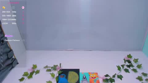 Snapshot of mxsshoney chatting on 19, 10, 2025 Sara IG online show from 19, 10, 2025