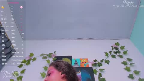 Snapshot of mxsshoney chatting on 31, 10, 2025 Sara IG online show from 31, 10, 2025