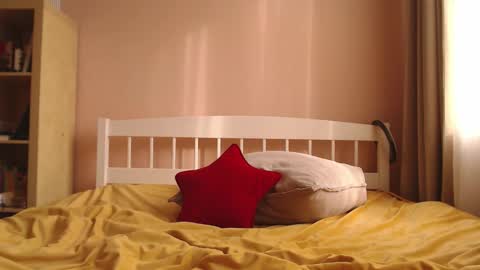 Hannah  welcome  online show from 8, 3, 2026