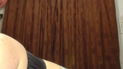     sara      i know you love me xoxox     online show from 11, 11, 2025