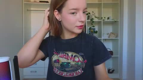 Snapshot of my_mia_ chatting on 12, 9, 2025 MIA I will be here Monday Wednesday Thursday Saturday online show from 12, 9, 2025