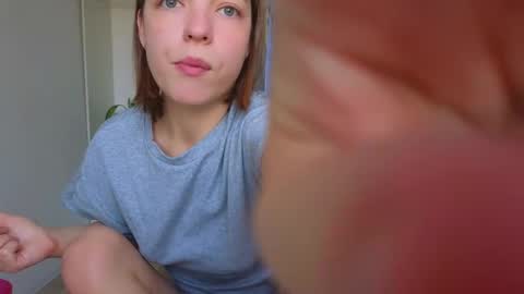 Snapshot of my_mia_ chatting on 16, 9, 2025 MIA I will be here Monday Wednesday Thursday Saturday online show from 16, 9, 2025