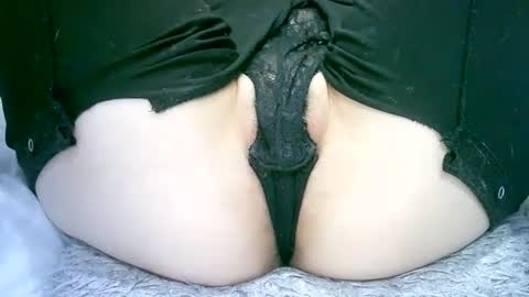 Snapshot of my_tightholes chatting on 24, 2, 2025 my_tightholes online show from 24, 2, 2025