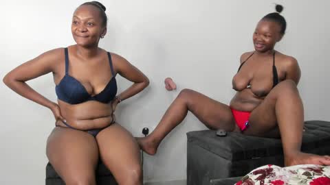 Snapshot of myah_love chatting on 4, 4, 2026 myah_love online show from 4, 4, 2026
