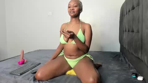 myah_love online show from 23, 6, 2026