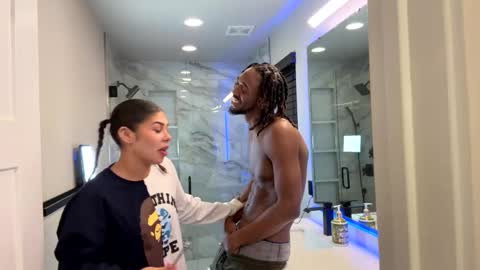 Snapshot of mycreamydreams chatting on 29, 1, 2025 mycreamydreams online show from 29, 1, 2025