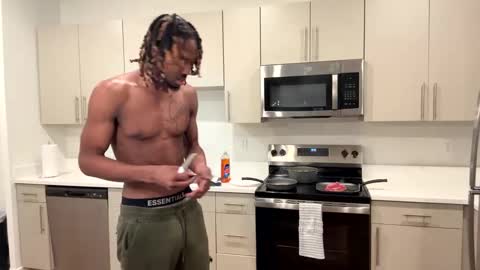 Snapshot of mycreamydreams chatting on 3, 3, 2025 mycreamydreams online show from 3, 3, 2025