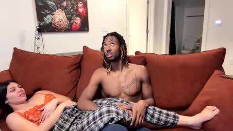 Snapshot of mycreamydreams chatting on 12, 3, 2025 mycreamydreams online show from 12, 3, 2025