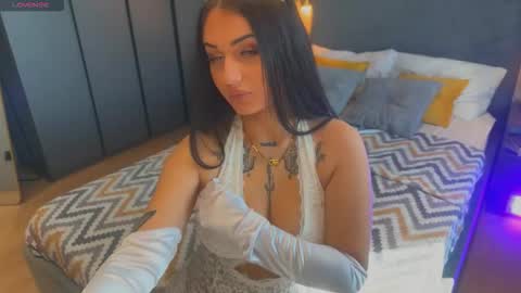 Hecate online show from 16, 10, 2025