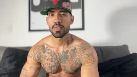 Snapshot of myke_esthetic chatting on 22, 2, 2025 Myke esthetic online show from 22, 2, 2025