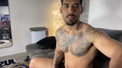 Myke esthetic online show from 16, 12, 2025