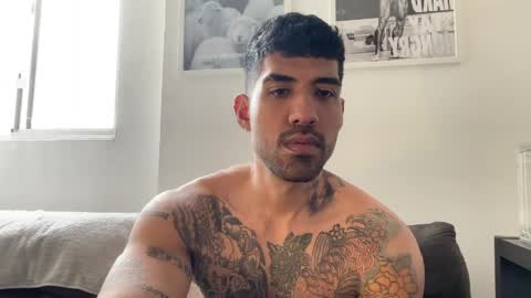 Myke esthetic online show from 6, 4, 2026