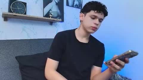 Mykel   online show from 24, 3, 2026