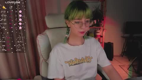 MylaFlores online show from 26, 2, 2026