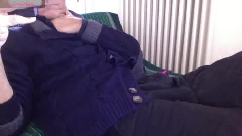 Bi sexy guy lovense hush is on private is open or password show tip if you like. online show from 30, 1, 2025