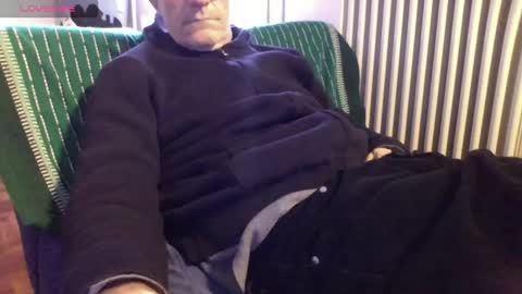 Bi sexy guy lovense hush is on private is open or password show tip if you like. online show from 16, 1, 2026