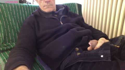 Bi sexy guy lovense hush is on private is open or password show tip if you like. online show from 16, 3, 2026