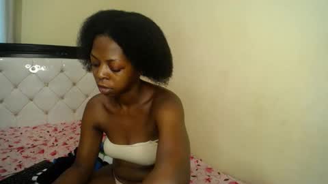 Snapshot of mynameiswet chatting on 9, 6, 2026 mynameiswet online show from 9, 6, 2026