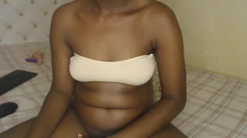 Snapshot of mynameiswet chatting on 27, 7, 2026 mynameiswet online show from 27, 7, 2026