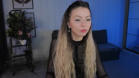 Snapshot of mysstica chatting on 1, 12, 2024 Maria online show from 1, 12, 2024