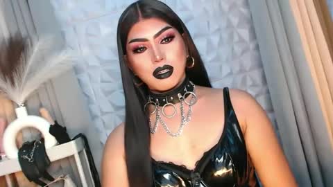 Snapshot of mysterious_diva chatting on 17, 9, 2025 SUPPORT GODDESS TRISHA AND DONT FORGET TO FOLLOW ME online show from 17, 9, 2025
