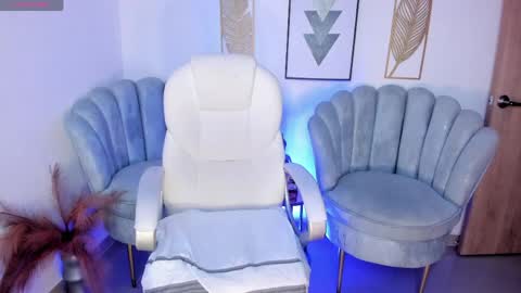 mystic_nova_ online show from 3, 6, 2026