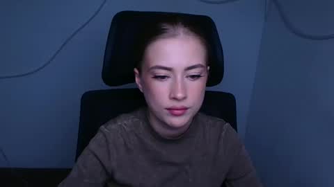 Snapshot of mysticemeli chatting on 13, 9, 2025 Emelie online show from 13, 9, 2025