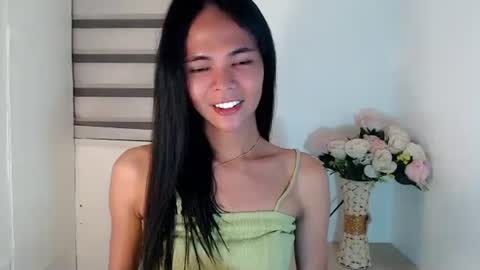 Snapshot of mysticofcum22 chatting on 5, 1, 2025 Krestine online show from 5, 1, 2025