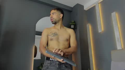 mystrongsubmissive online show from 9, 11, 2025