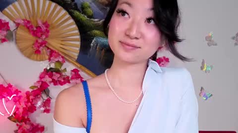 Snapshot of mysweetsofie1 chatting on 27, 9, 2025 MySweetSofie online show from 27, 9, 2025