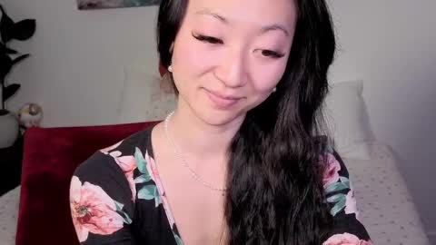 Snapshot of mysweetsofie1 chatting on 8, 10, 2025 MySweetSofie online show from 8, 10, 2025