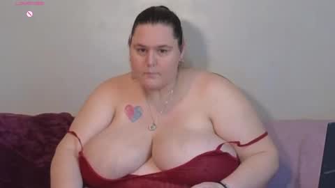 Snapshot of mzjuicybootay2169 chatting on 12, 9, 2025 Mzjuicybootay online show from 12, 9, 2025