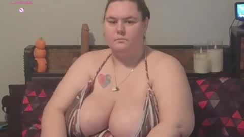 Snapshot of mzjuicybootay2169 chatting on 7, 10, 2025 Mzjuicybootay online show from 7, 10, 2025