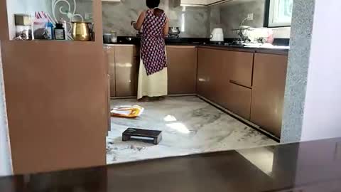 n298033 online show from 4, 11, 2025