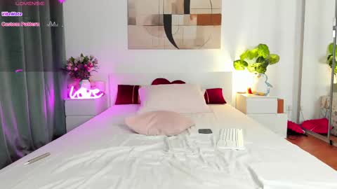 Snapshot of nadeen_ chatting on 16, 2, 2025 Nadia online show from 16, 2, 2025