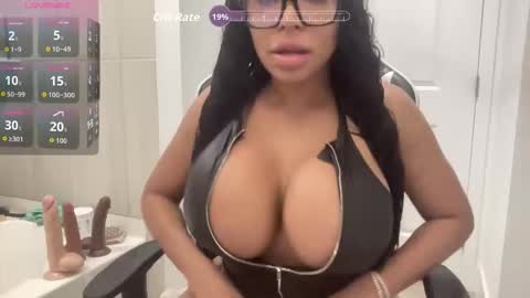 Snapshot of nadia_xamor chatting on 5, 2, 2026 My real name is Angelina. Please say hello I like to chat with you. If you have requests or dirty talk please use tipnotes. online show from 5, 2, 2026