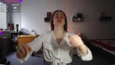 nadiiamorgun online show from 9, 3, 2025