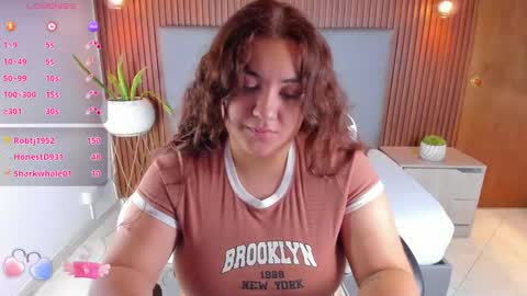 Snapshot of nadine_russo chatting on 28, 12, 2024 Nadine online show from 28, 12, 2024