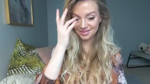 Nadyasoft online show from 2, 1, 2025