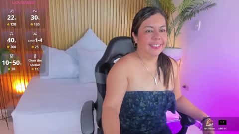 N A H I A online show from 23, 4, 2026